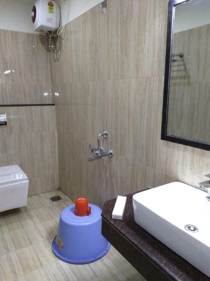 Saravanaa Residency Madurai Exterior foto